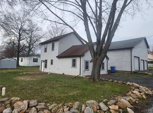303 Hickory St, Walnutport, PA 18088