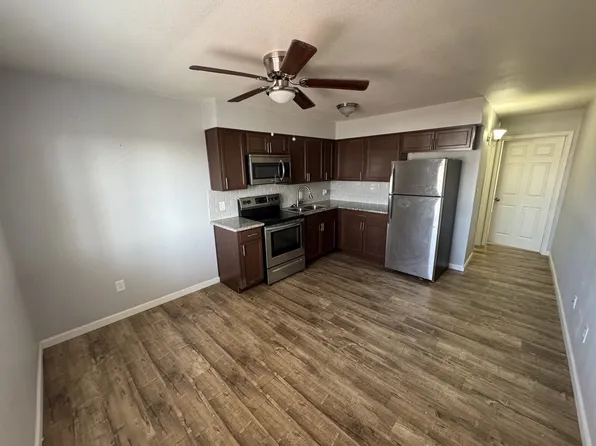 135 N Palo Verde Dr, Apache Junction, AZ