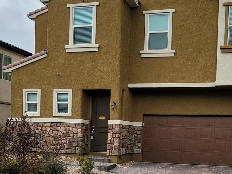 6908 Double Vista Way — Photo 1