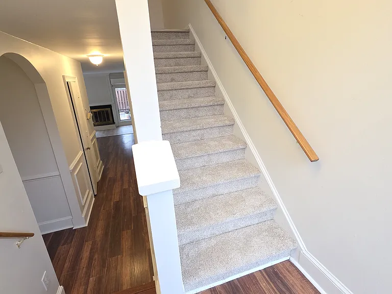 7937 Charter Oak Ln — Photo 4