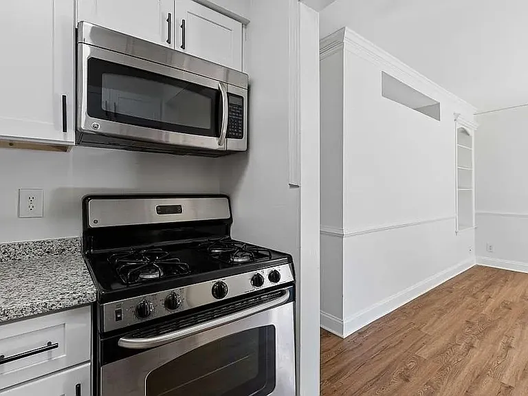 6980 Roswell Rd #C13 — Photo 10