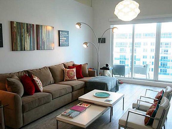 5th image of 2301 Collins Ave APT 1615