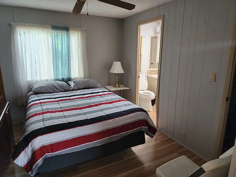 5631 Seven Oaks Dr — Photo 16