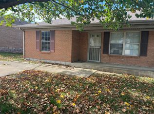1040 Pinoak Dr, Nicholasville, KY 40356