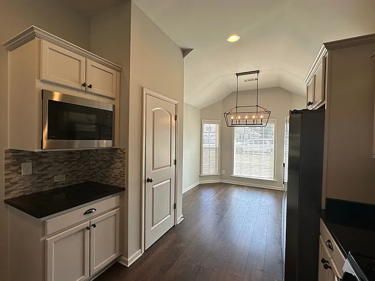 9127 White Poplar Cir — Photo 4