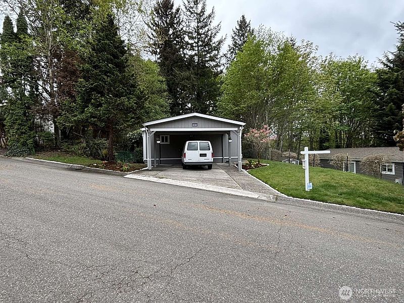 2nd image of 12615 NE 189th Street