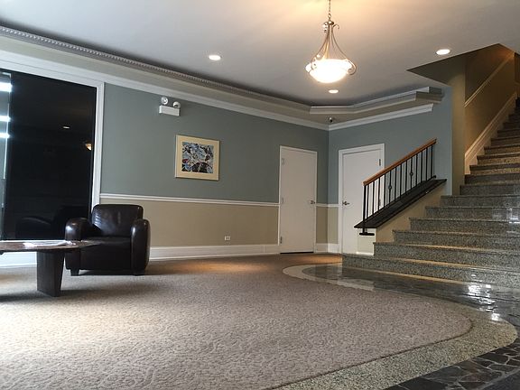 4th image of 1200 W Pratt Blvd APT 300