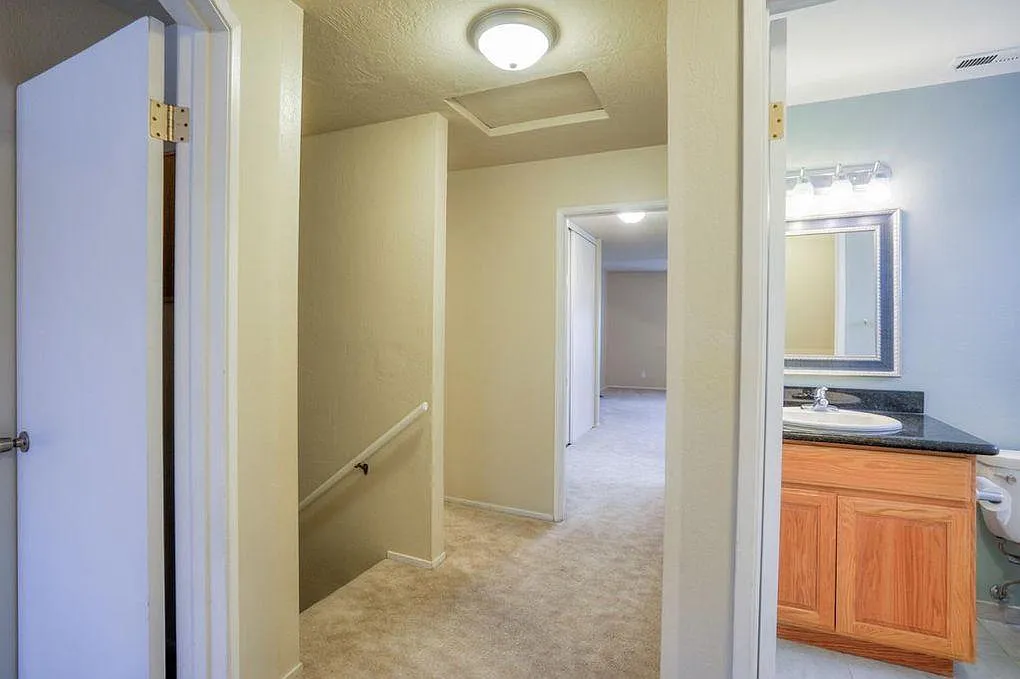 15170 Venetian Way photo 1