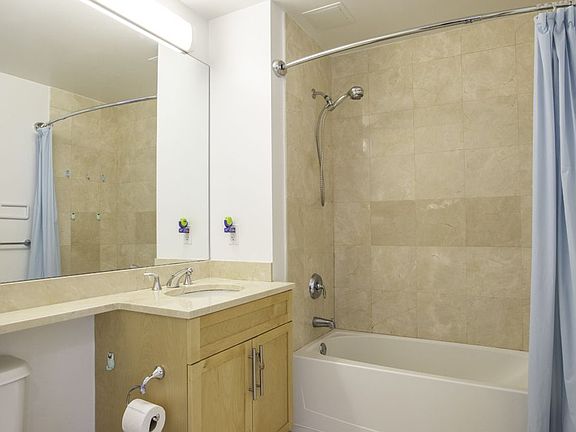 2nd image of 40-22 College Point Blvd #7K