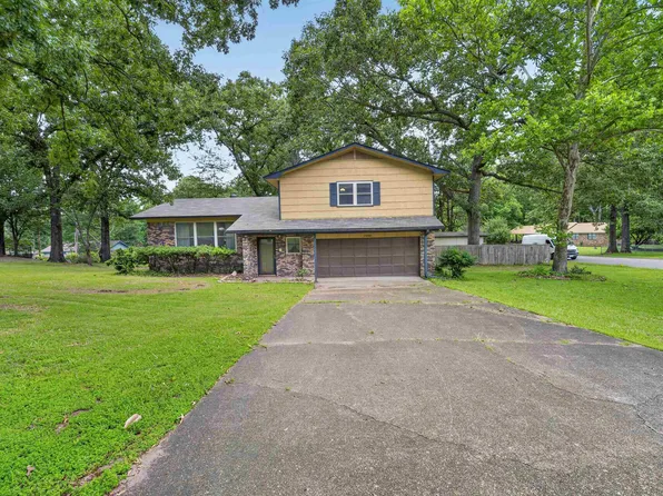 1540 Valley View Dr, Malvern, AR 72104