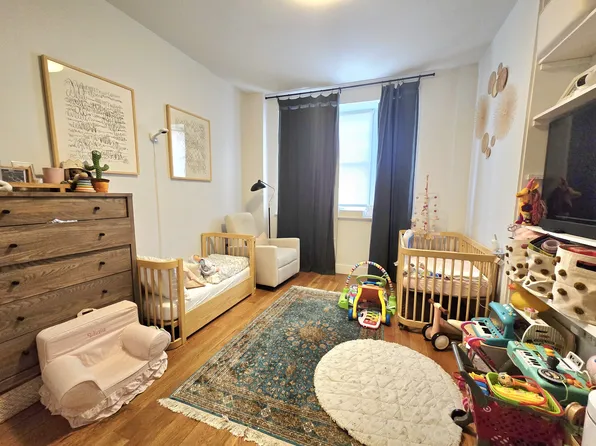 184 Joralemon Street image 7 of 8