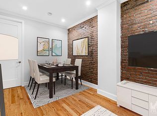 312 E 83rd St #1E, New York, NY 10028