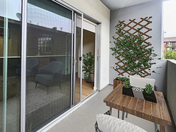 5th image of 2900 S Sepulveda Blvd Unit 203