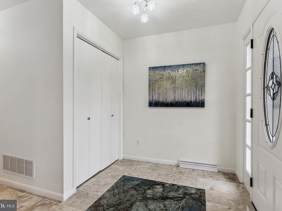 3rd image of 3601 Barry Dr