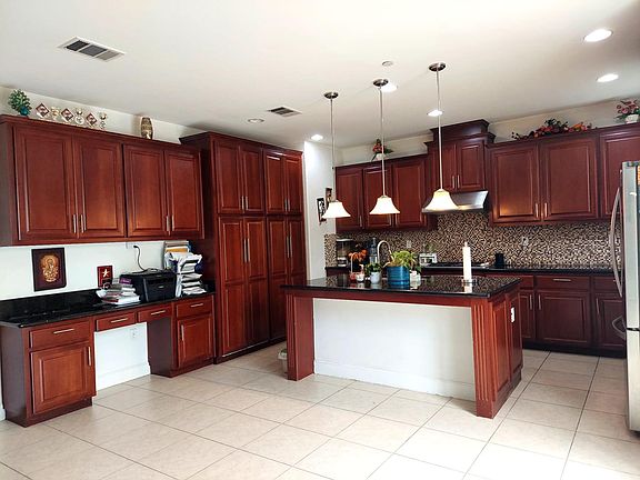 2nd image of 3350 Bramante Ln
