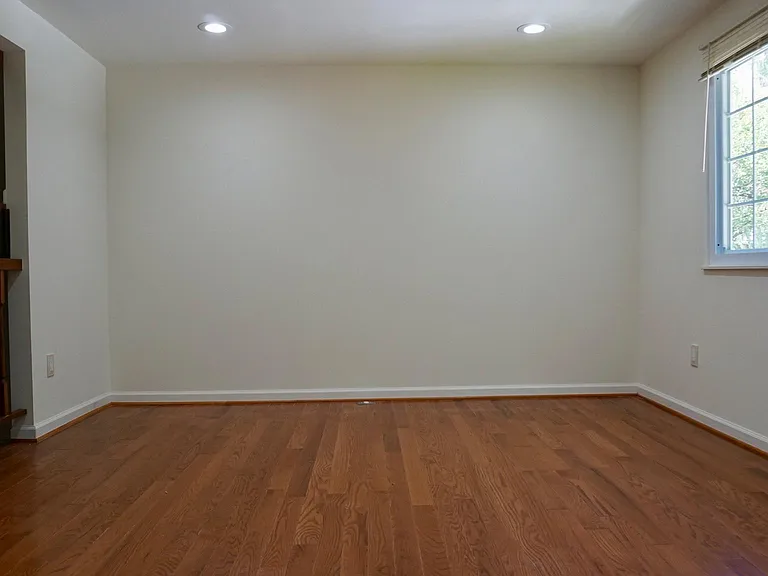 8179 Curving Creek Ct — Photo 4