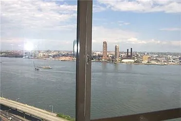 Rented by R New York