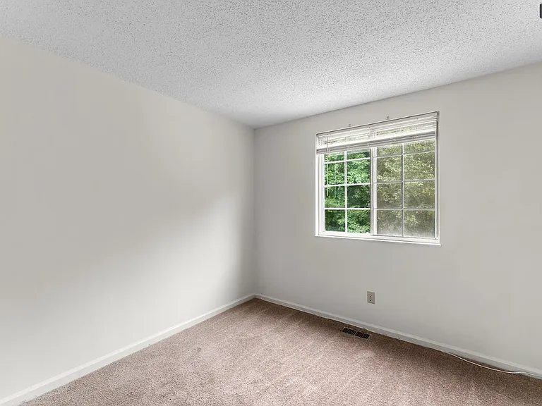 9428 Tracey Lynne Cir — Photo 19