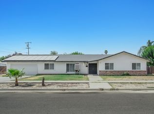 1473 14th St, Reedley, CA 93654