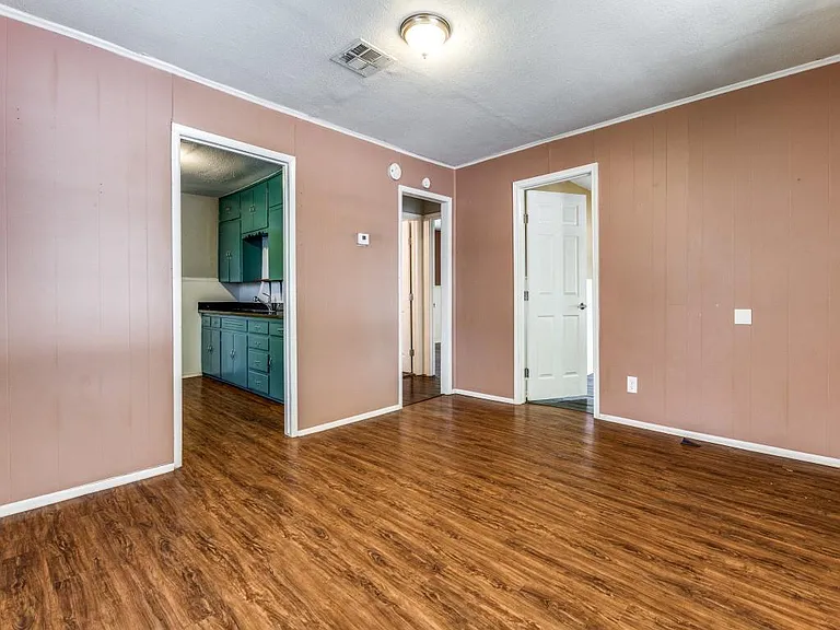 1136 Garland Ave — Photo 10