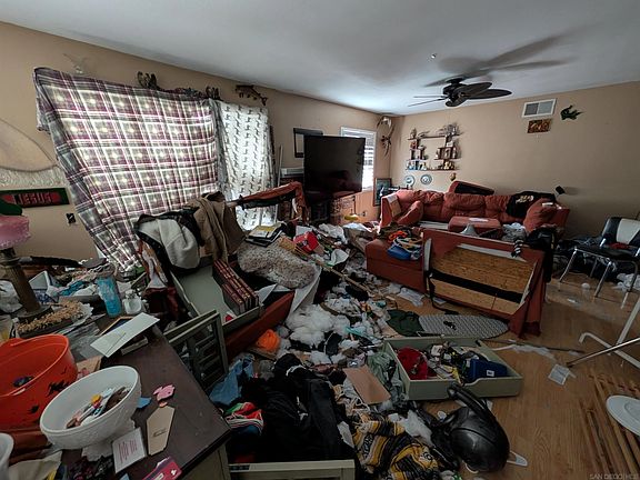3rd image of 1501 Brandywine Ave Unit A