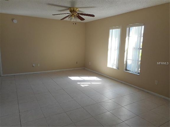 4th image of 2309 Caborn St