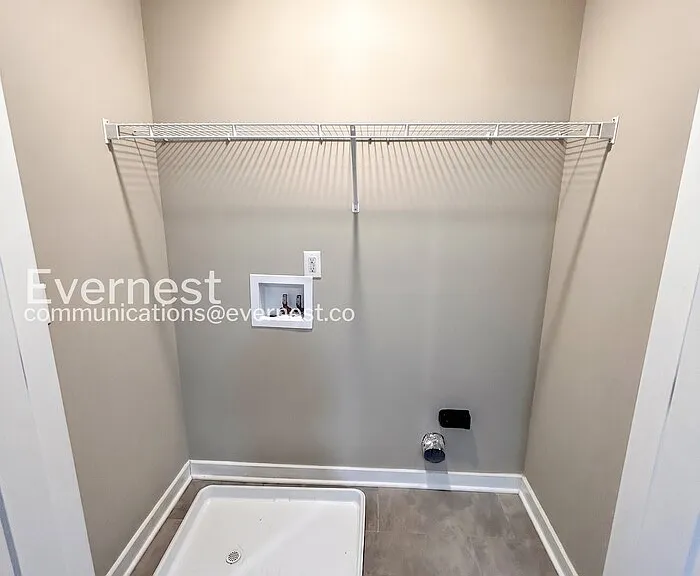 308 Jeffries Way — Photo 17