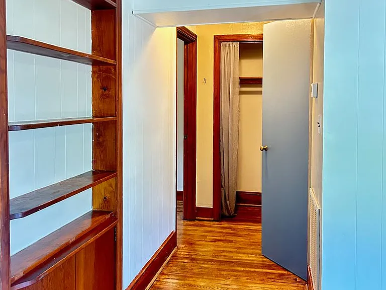 154 Mulberry St — Photo 9