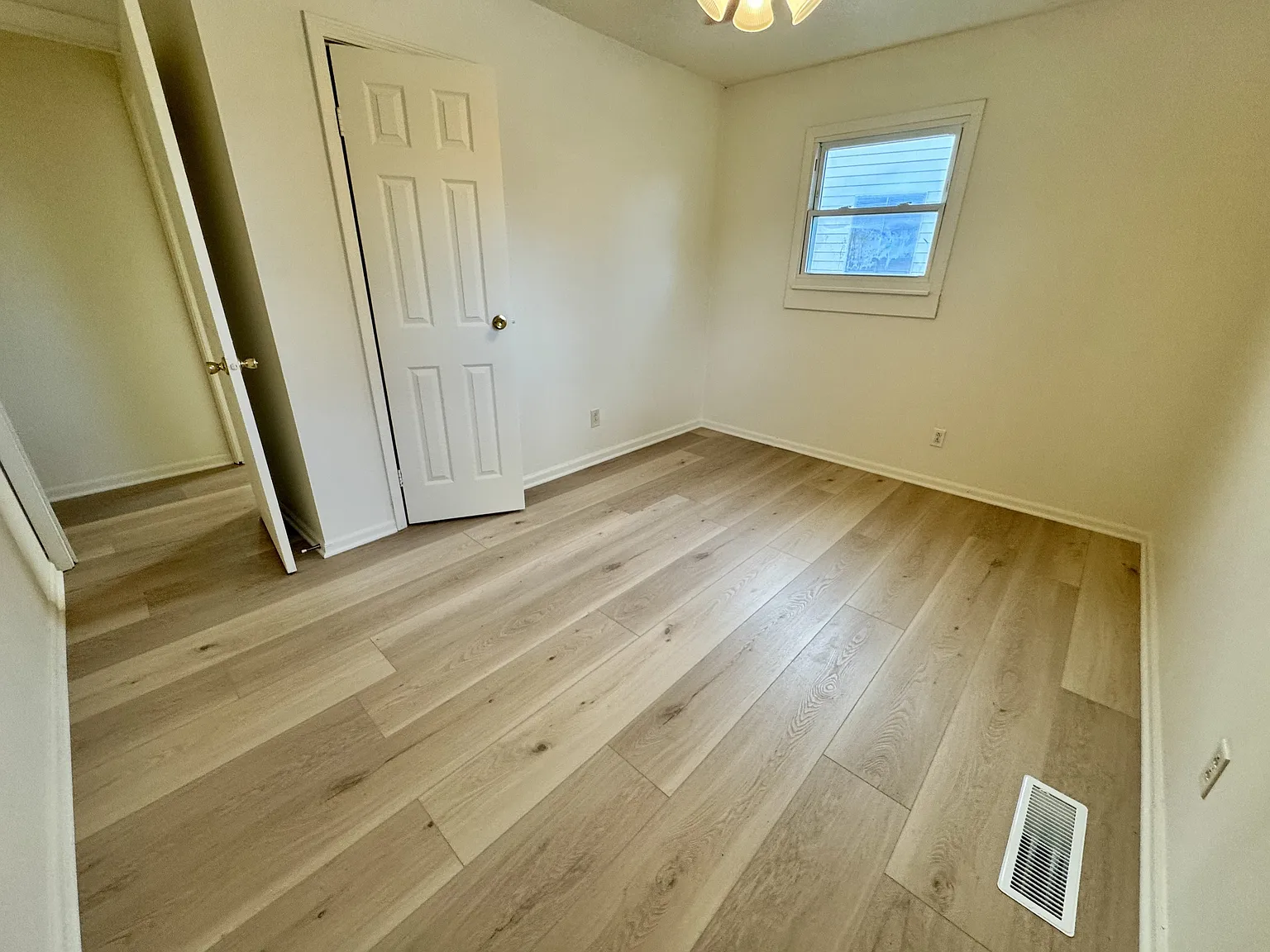 708 Maumee Drive - 1 — Photo 3