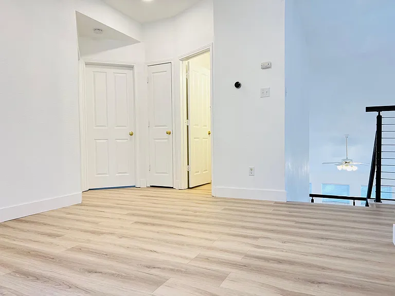 8021 Luling Ln — Photo 29