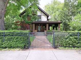 1012 W University Ave, Champaign, IL 61821