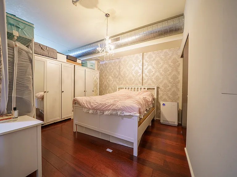 1100 S Hope St #805 — Photo 9