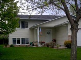 9115 Janero Ave S, Cottage Grove, MN 55016