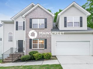8138 Green Garden Dr, Riverdale, GA 30296