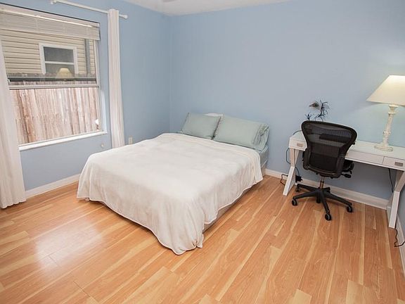 5th image of 5740 66th Ln N