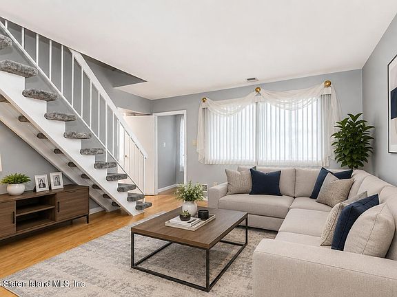 5th image of 46A Lovell Ave