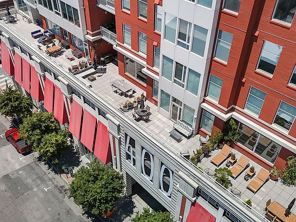 3rd image of 400 W North St APT 1404