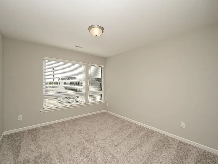 33 Wingtip Ct — Photo 25