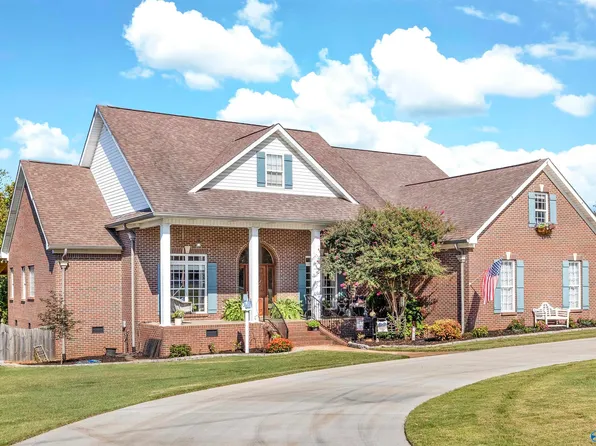 4283 Barkley Bridge Rd SW, Hartselle, AL 35640