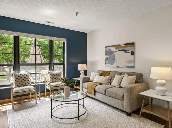 2566 Ellis Ave APT 124, Saint Paul, MN 55114