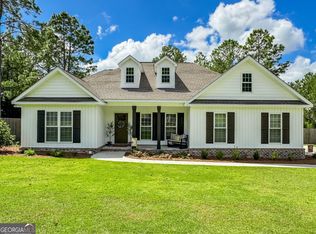 1213 Columbus Dr, Statesboro, GA 30458