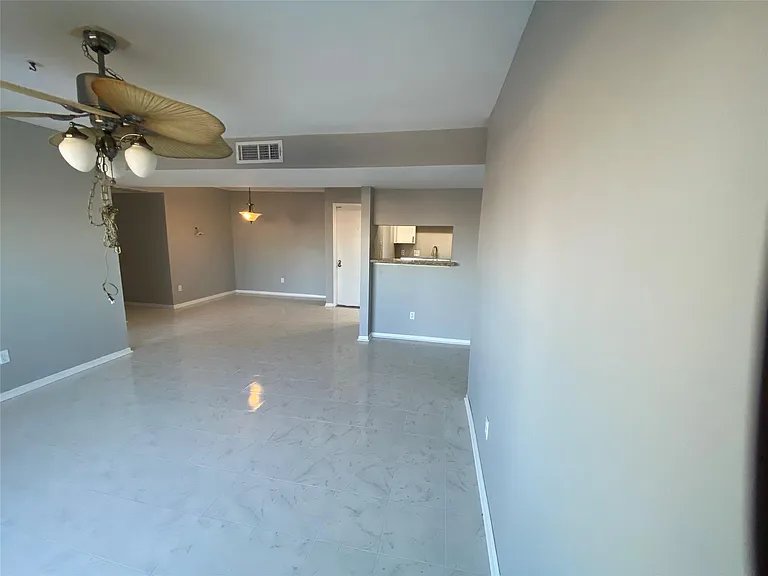 8431 Hearth Dr #23 — Photo 6