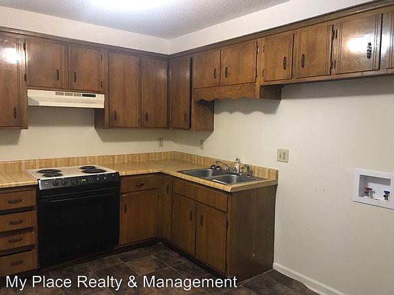 3rd image of 79 W Fork Dr APT B