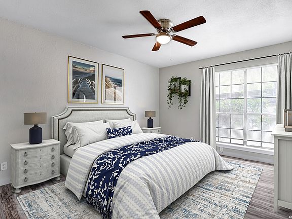 4th image of 8611 Datapoint Dr #43