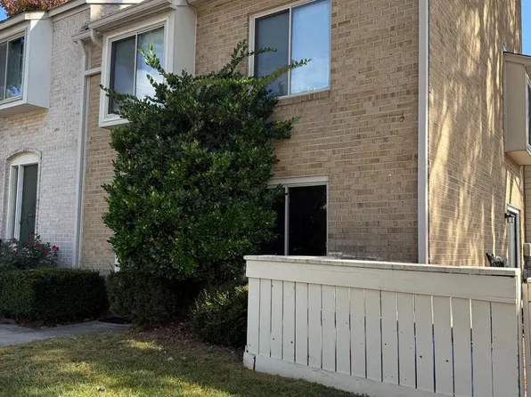 10289 Ridgeline Dr, Gaithersburg, MD 20886