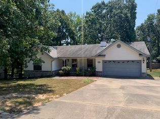 1401 Elaine Dr, Jacksonville, AR 72076