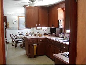 2nd image of 15 Westwood Cir