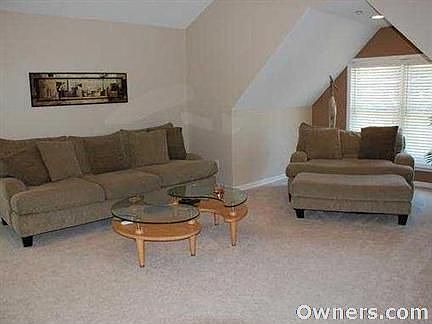 Living room & vaulted ceiling