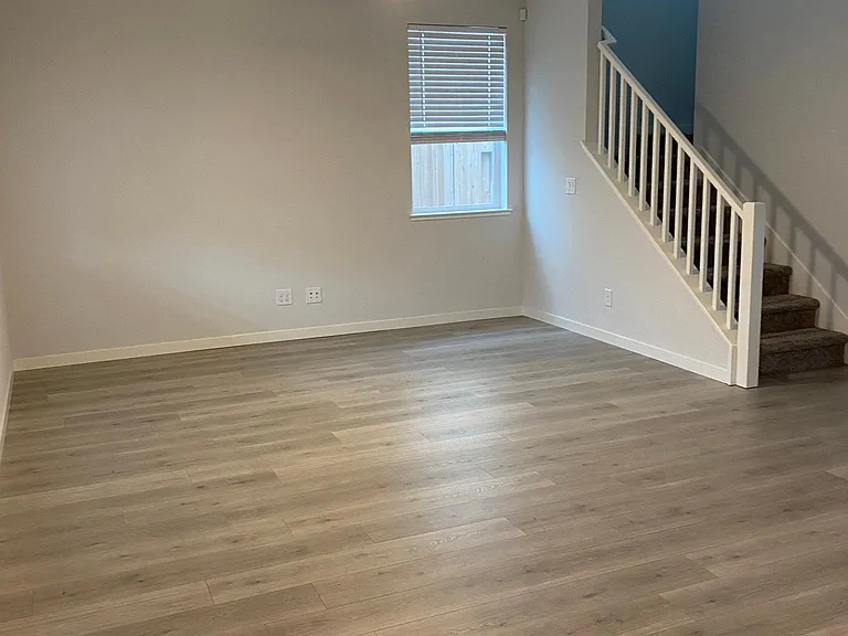 1206 Golden Angel Way — Photo 10