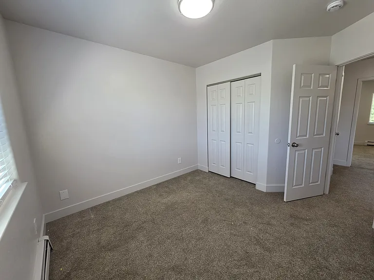 2985 Emerald Cir — Photo 7